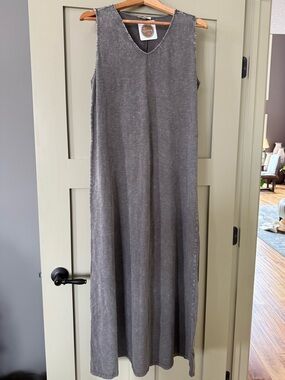 easel Washed Gray Sleeveless V-Neck Maxi Dress